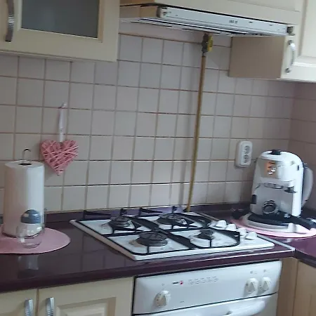 Lara Apartament Debreţin